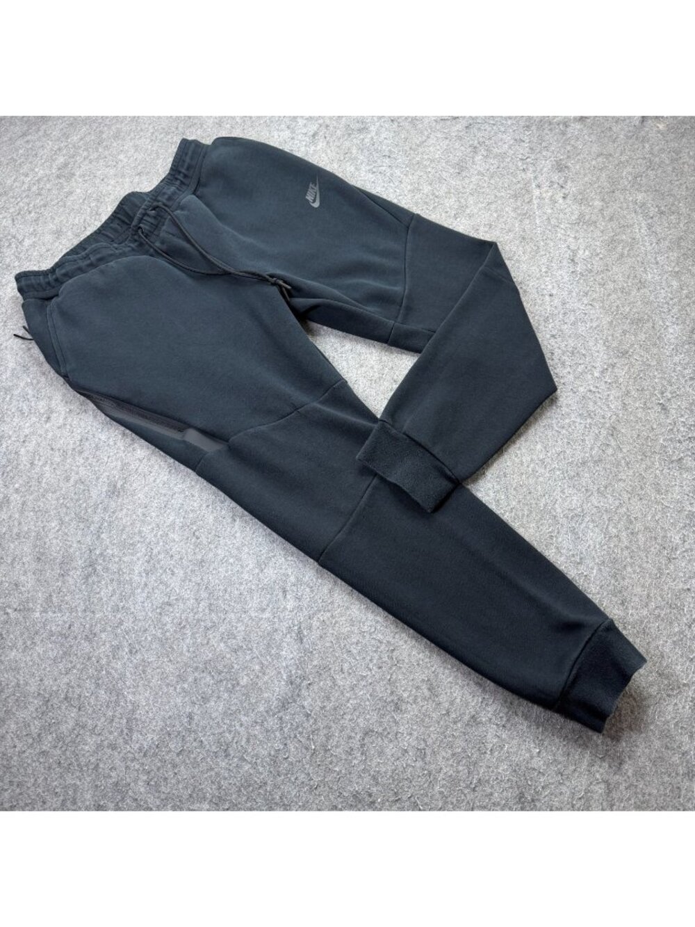 Nike Sportswear Tech Fleece Jogger Pants Men L Black Tapered 28" Slim 805162